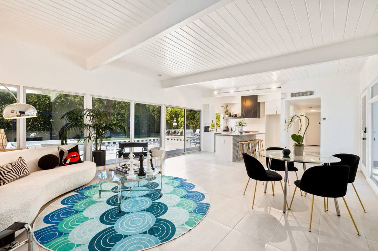 255 Easmor Cir #26 - Photo 2 of 11