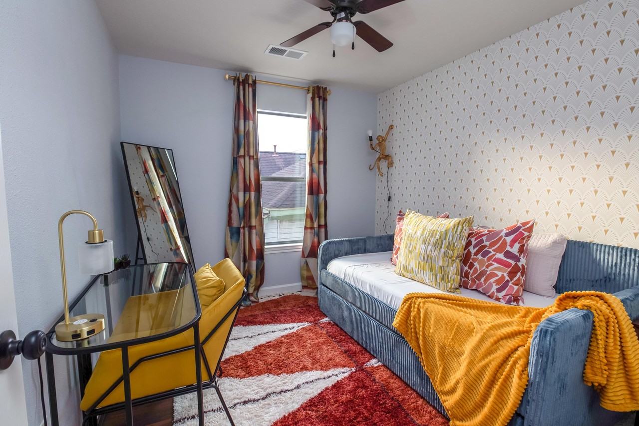 1311 Ruthven St #1311 - Photo 2 of 16