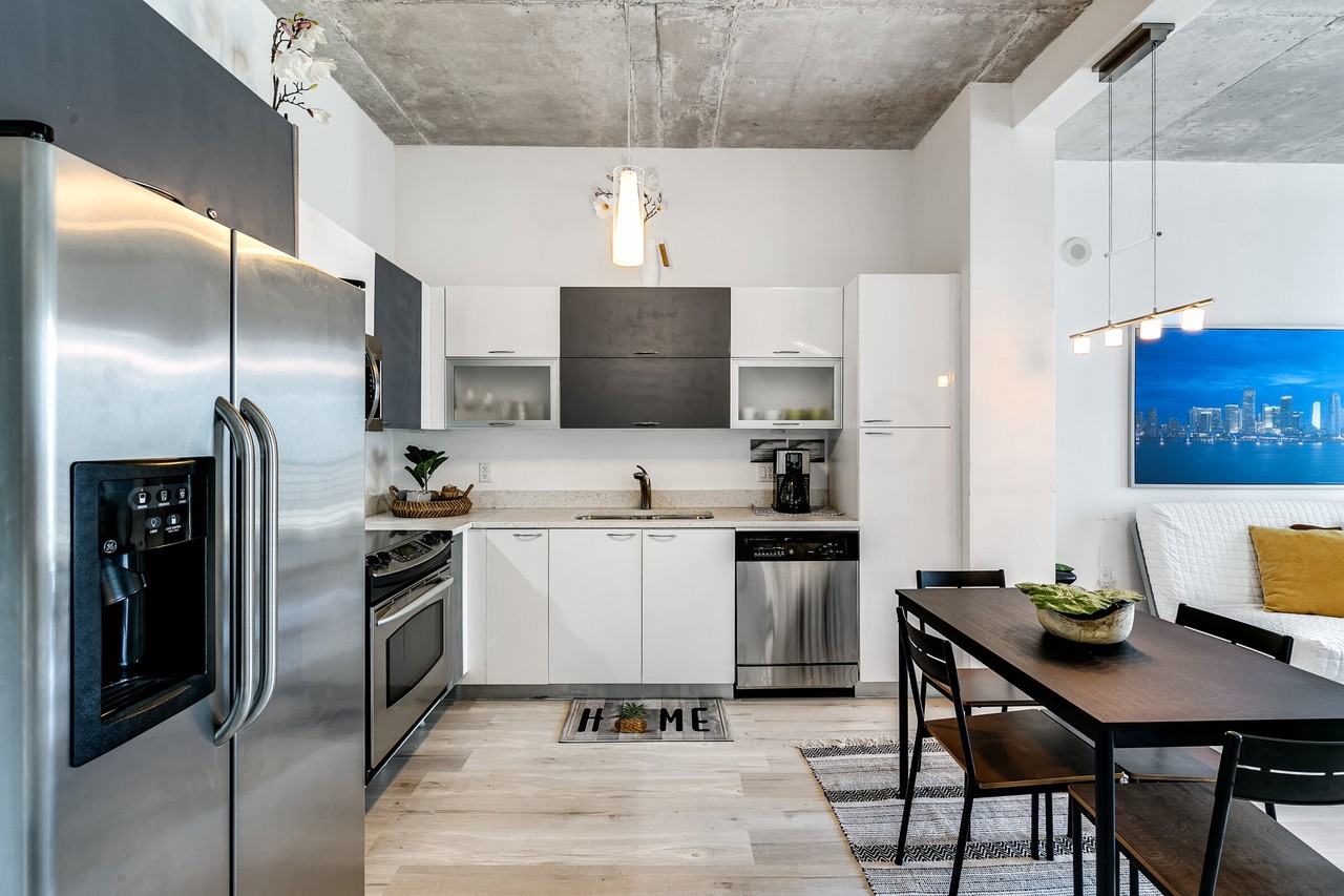 234 Northeast 3rd Street - Photo 3 of 50