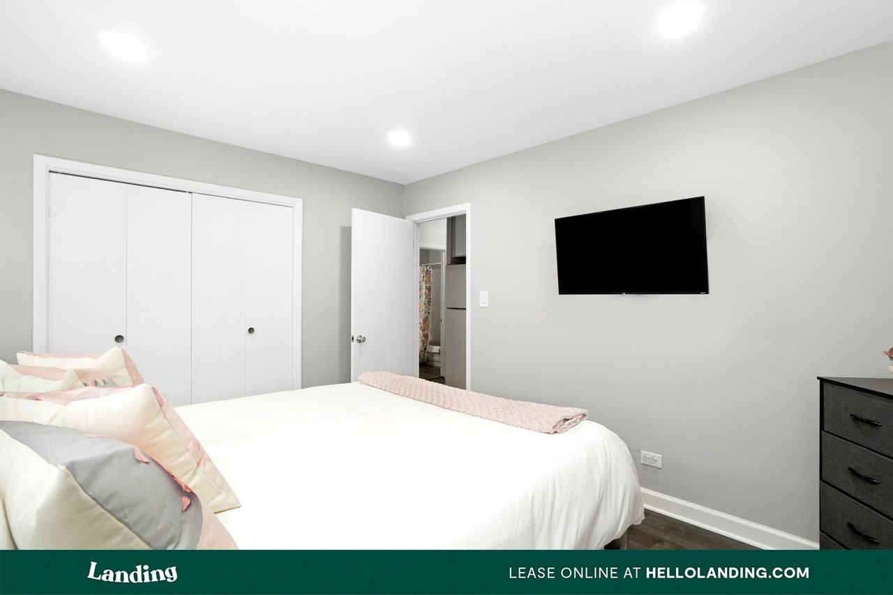 17 Wildwood Rd #MAIN - Photo 2 of 23