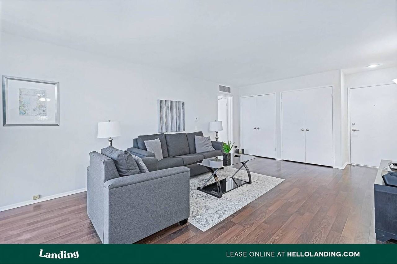 350 N.Crescent Dr - Photo 2 of 45