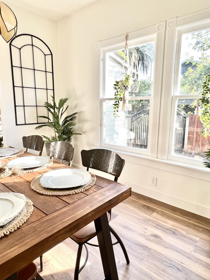 3653 Pine St #3653 - Photo 3 of 11