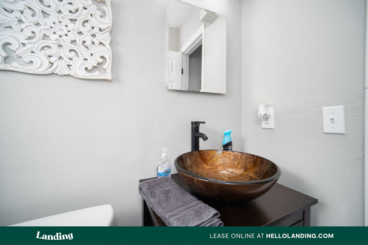 1201 River Bank Ct - Photo 2 of 50