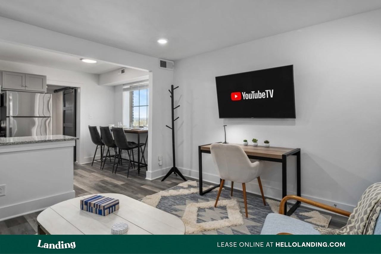 1244 38th St S #G - Photo 2 of 24