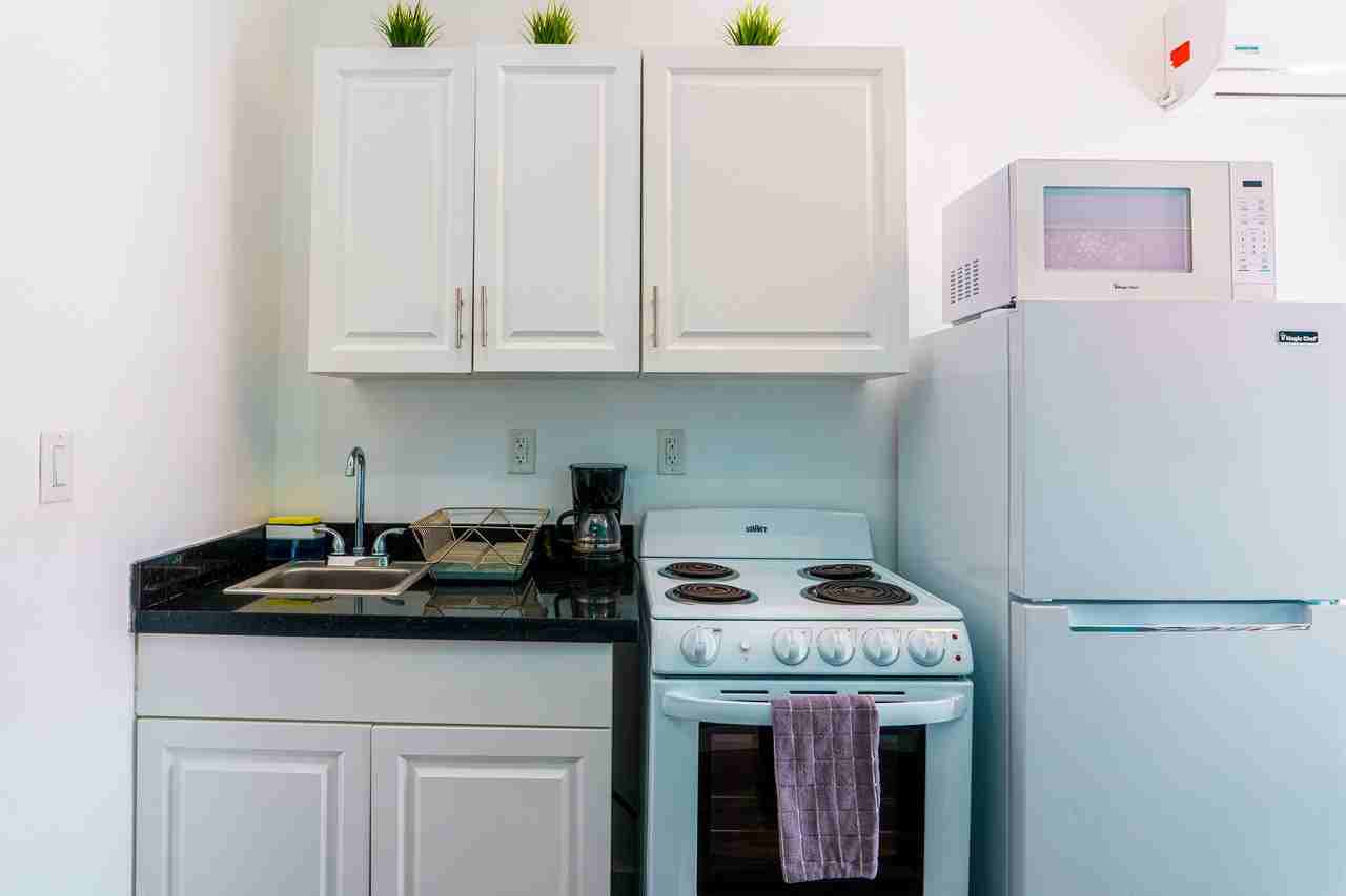 1327 West Avenue - Photo 3 of 12