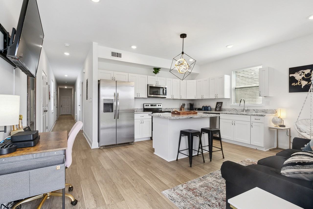 1634 Florida Ave #1632 - Photo 2 of 11