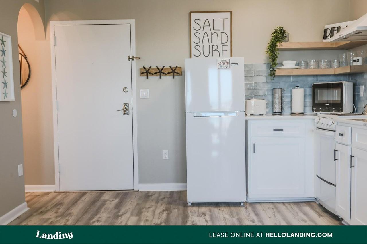 5905 South Kings Hwy - Photo 3 of 50