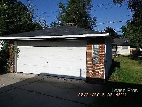 9631 Beech-Daly Rd - Photo 2 of 6