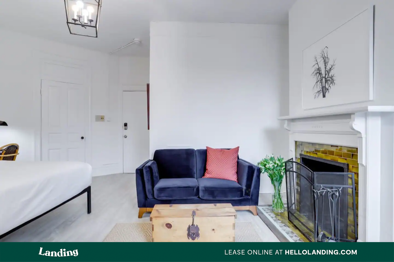 1765 R St NW - Photo 2 of 50