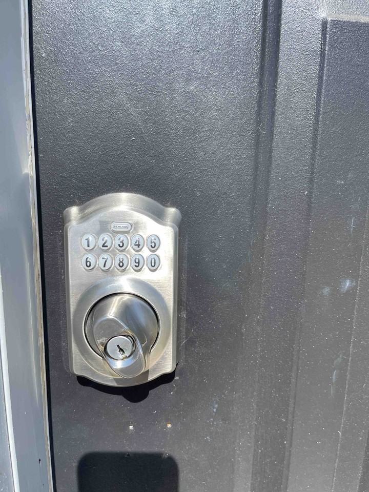 550 Kirkmore Dr #1 - Photo 2 of 14