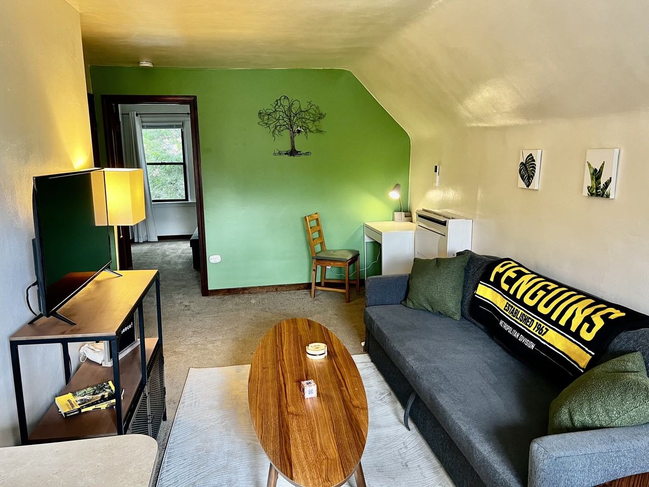 315 Barnes St Apt 3 #3 - Photo 3 of 10