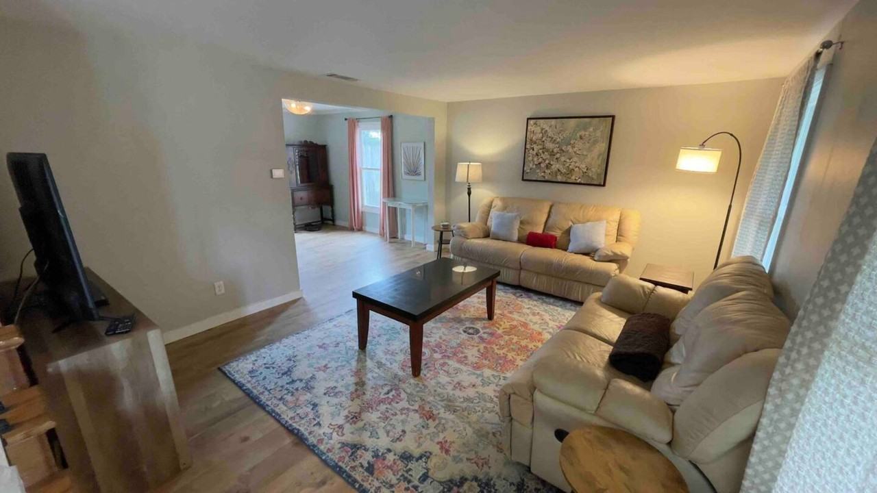 3308 Arrowwood Dr #1 - Photo 2 of 27