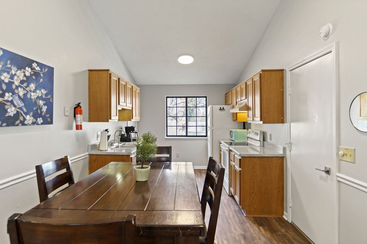 2710 Covington Pines Pl #1 - Photo 2 of 23