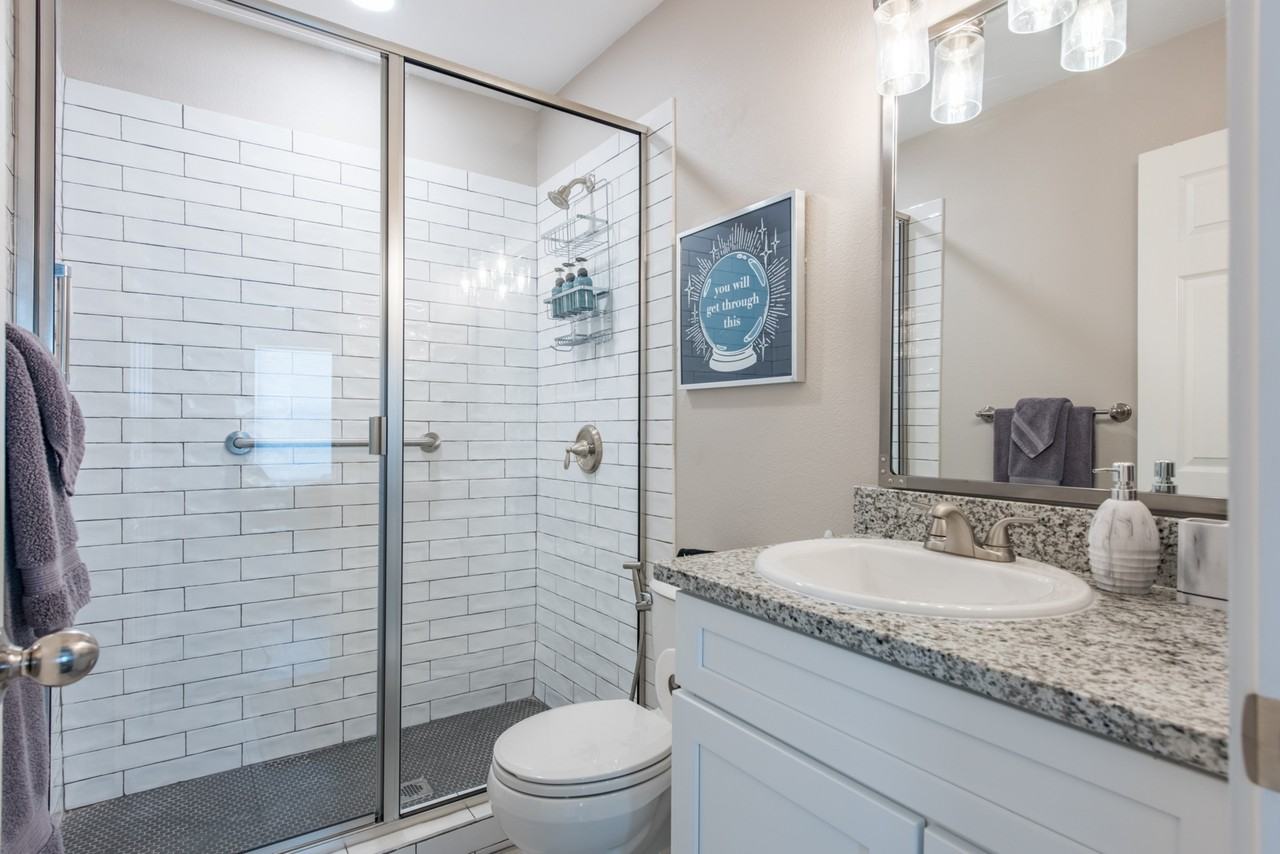 708 S Olive St #708 - Photo 2 of 18