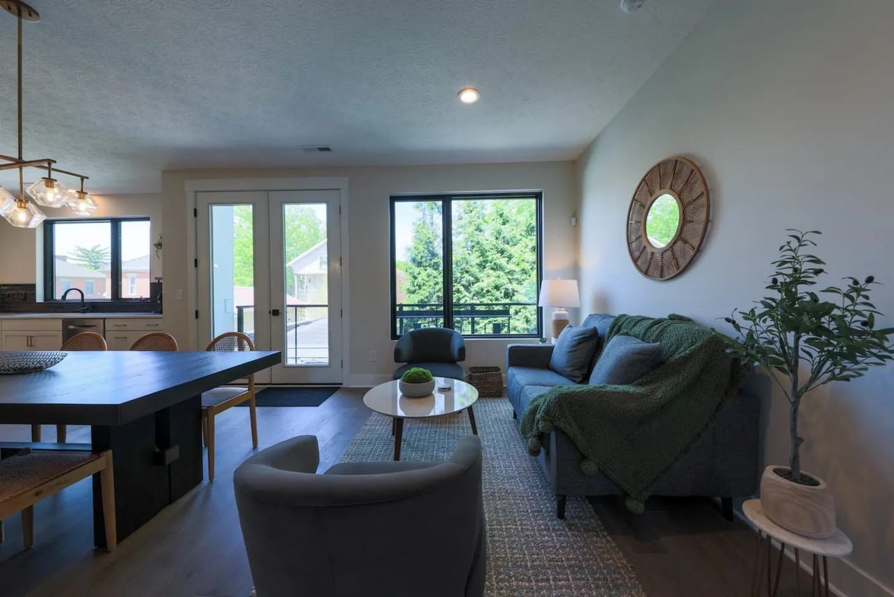 366 Zimpfer St #1 - Photo 3 of 18