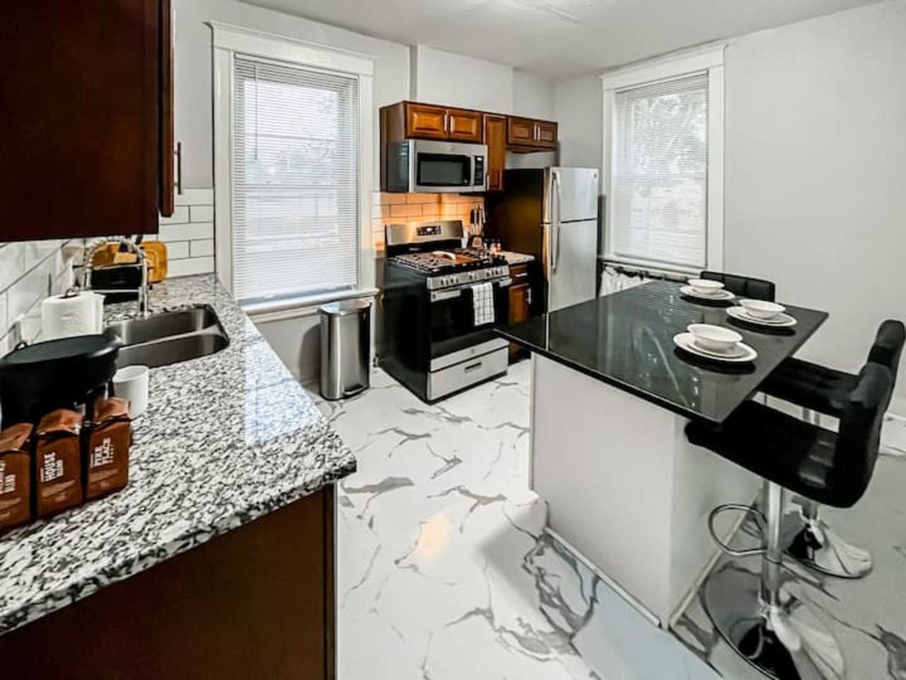 4922 Wise Ave #2F - Photo 2 of 5