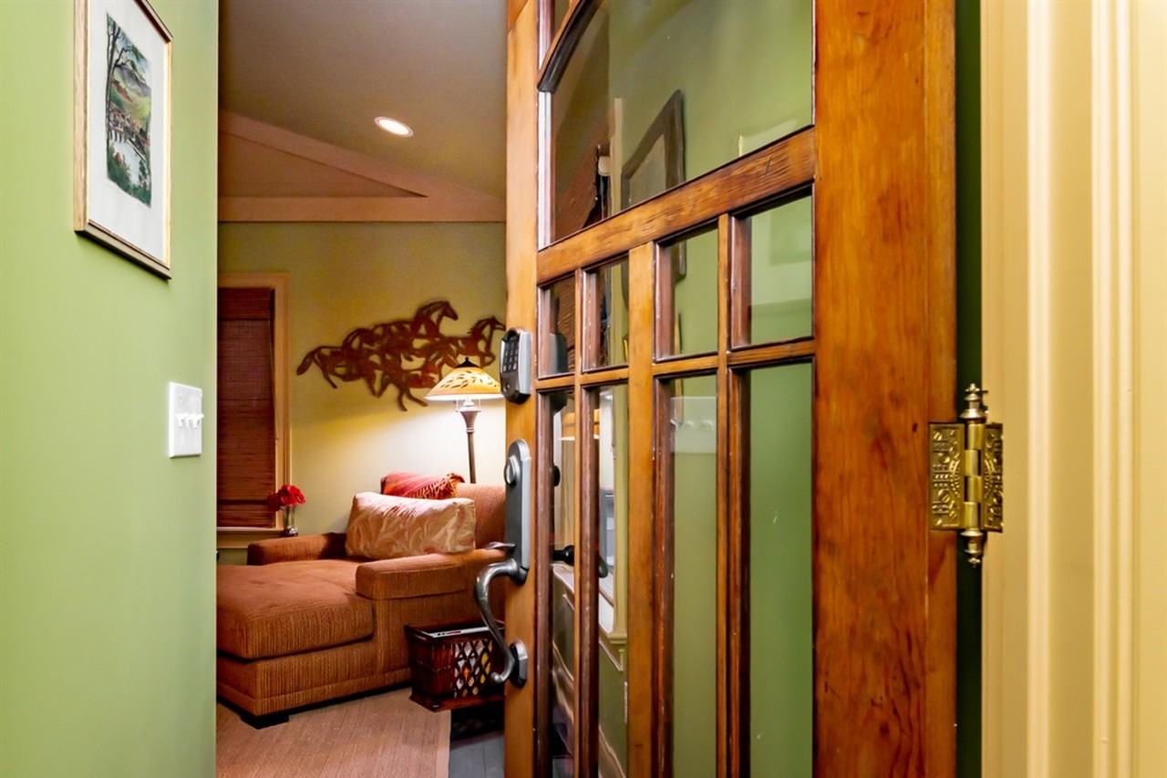 1135 Cherokee Rd #HOME - Photo 2 of 8