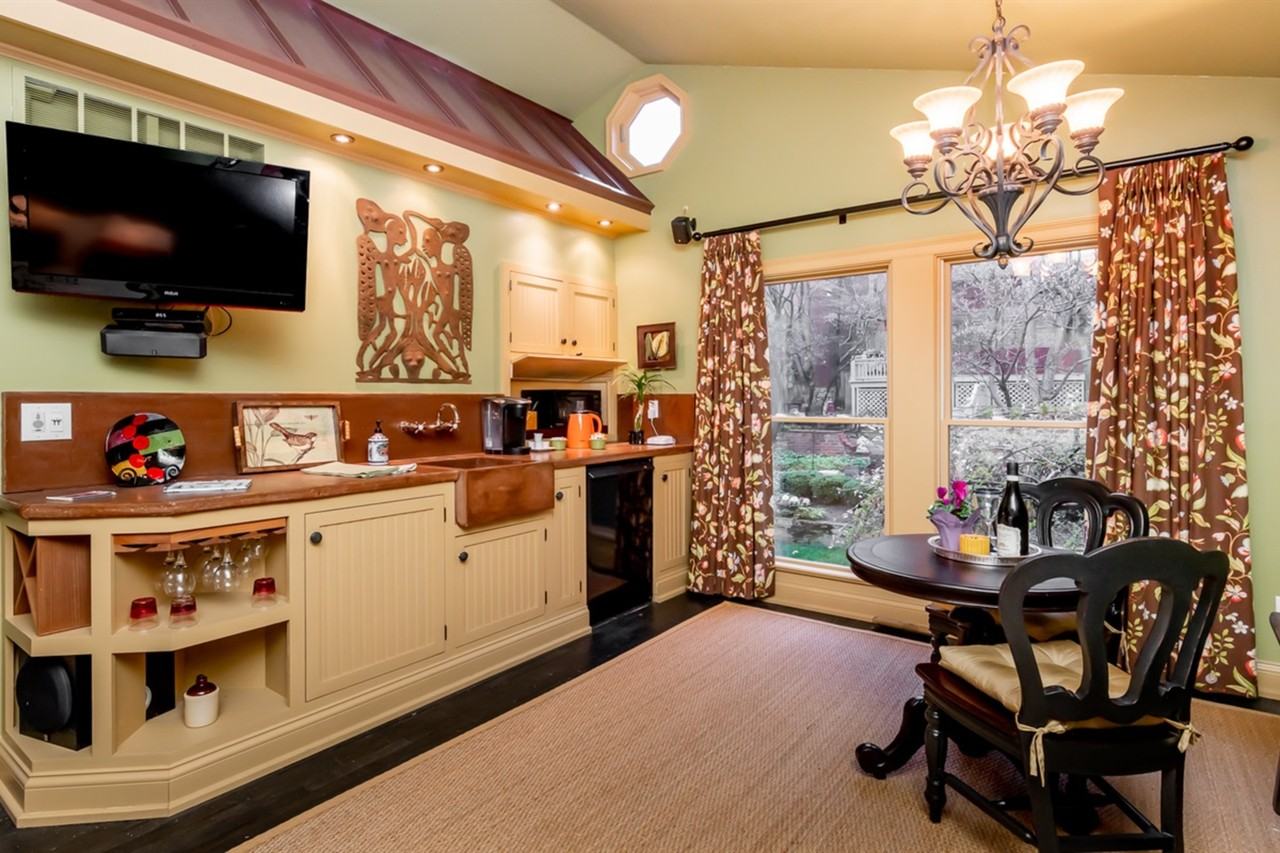 1135 Cherokee Rd #HOME - Photo 3 of 8