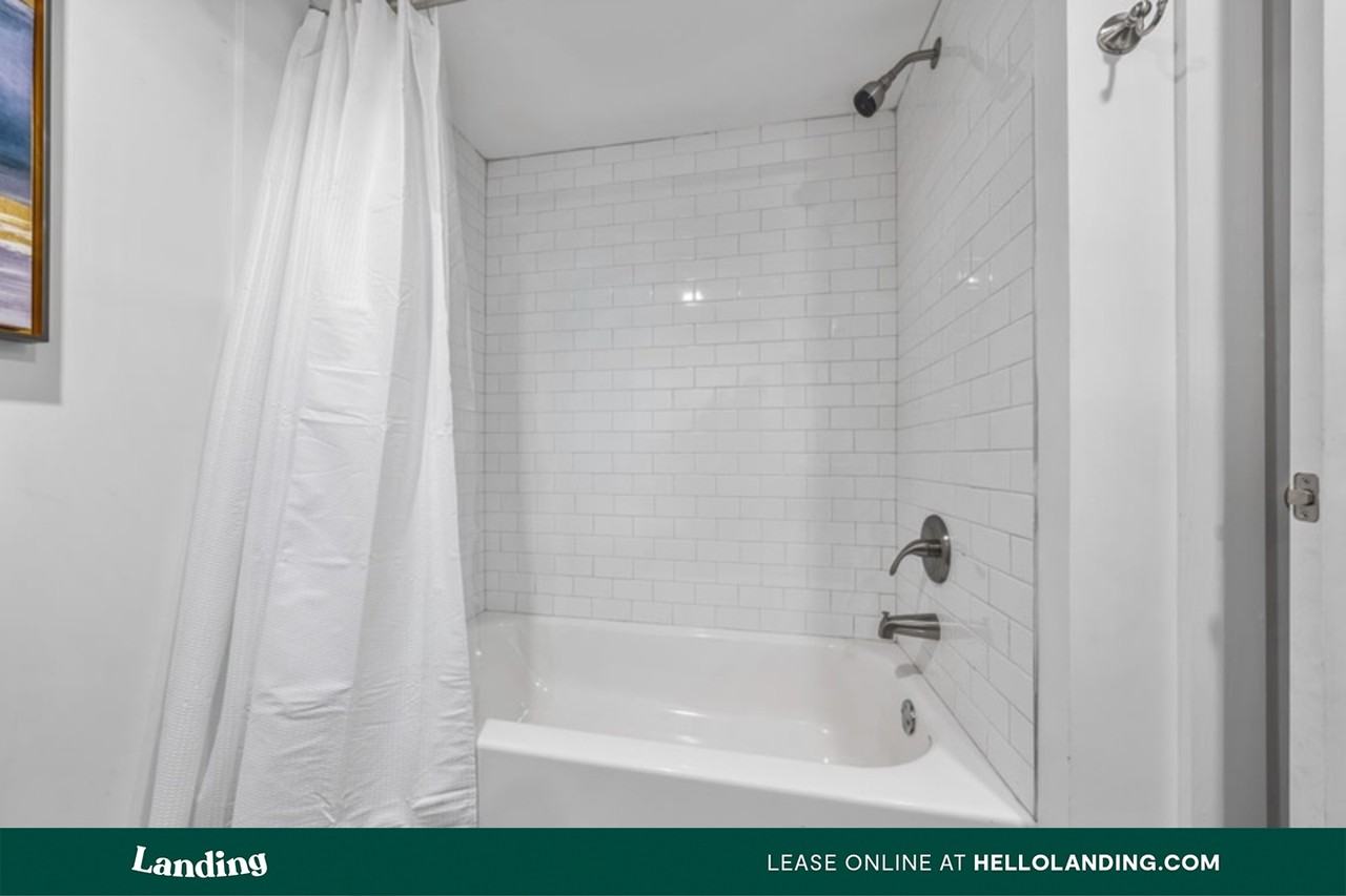 1243 38th St S #F - Photo 3 of 18