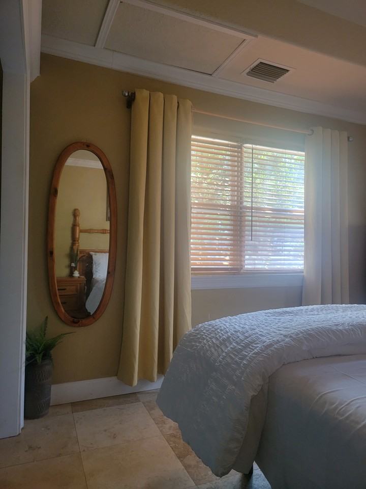 3816 Brandeis Ave #B - Photo 2 of 8