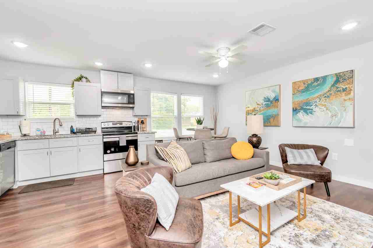 6608 Haight St Unit A #1 - Photo 3 of 12