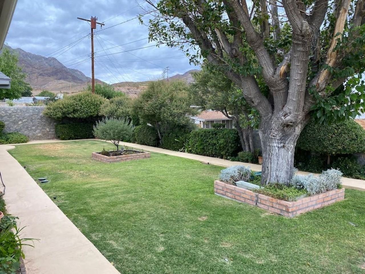 3307 Diamond Dr - Photo 2 of 12