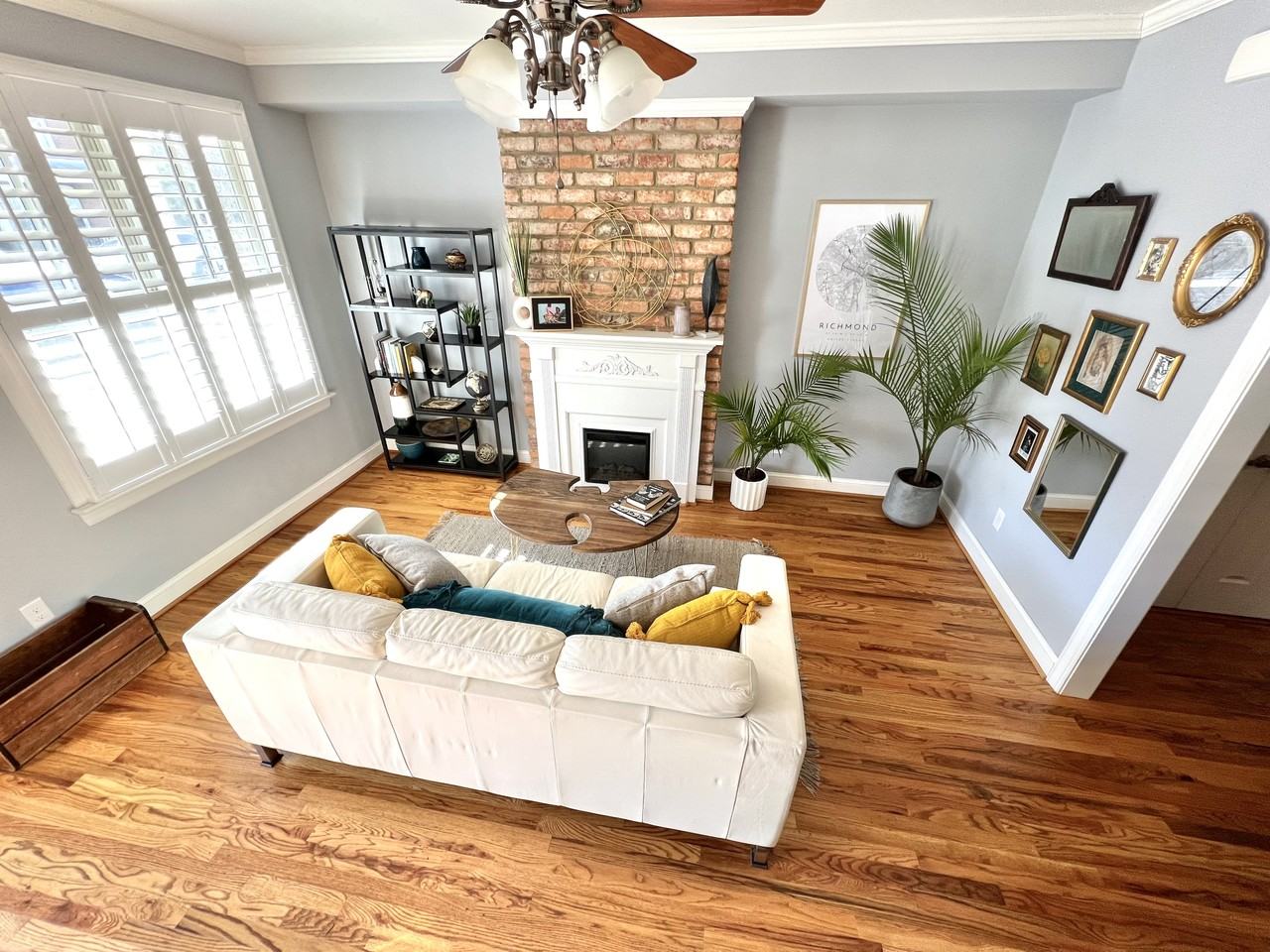 1116 N 31st St #1116 - Photo 2 of 12