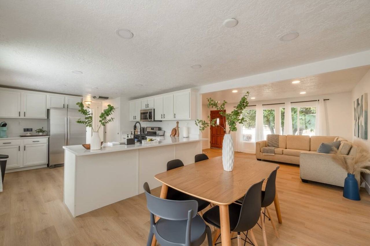 428 W 1300 N #1 - Photo 3 of 12