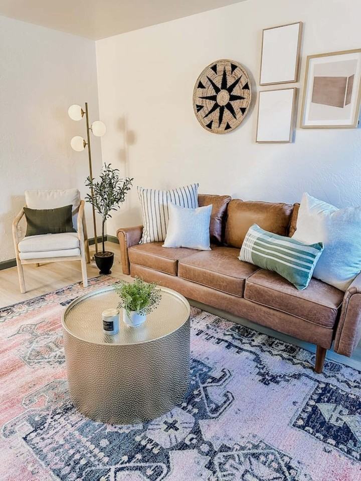438 N Hancock Ave #438 - Photo 2 of 10