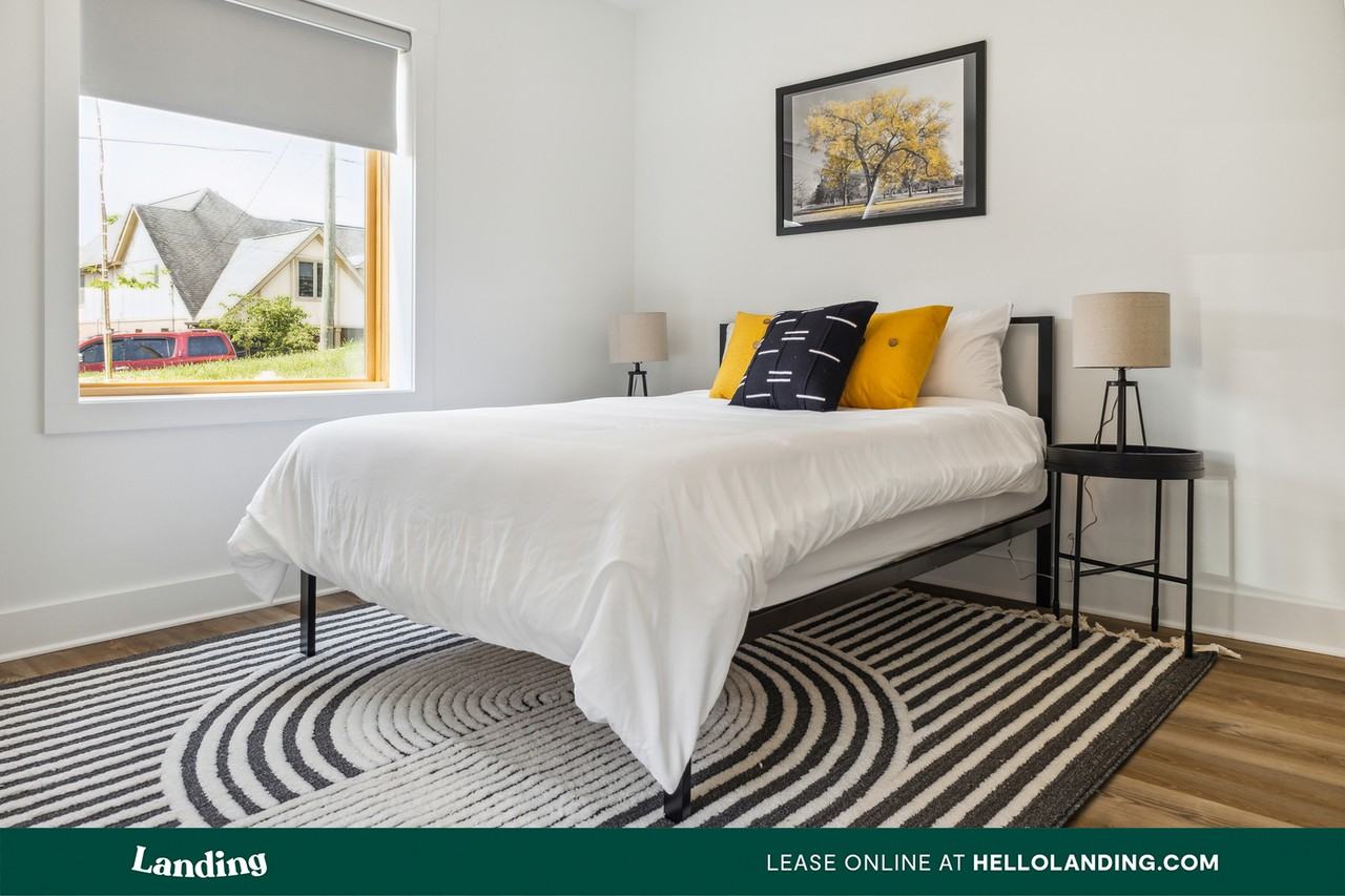 1102 Bate Ave #1102SUITE - Photo 2 of 18