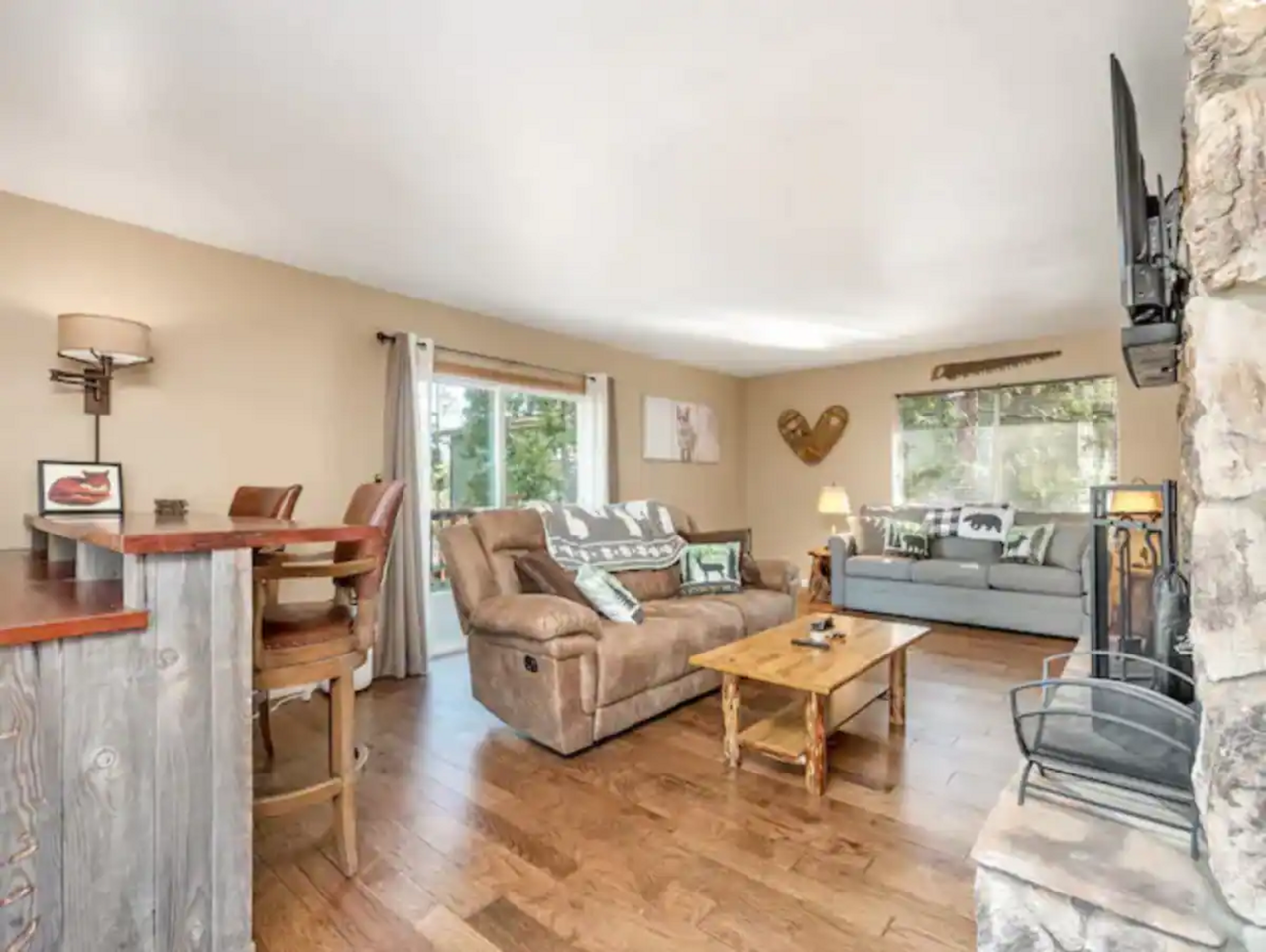 39420 Manzanita Dr #1 - Photo 2 of 11