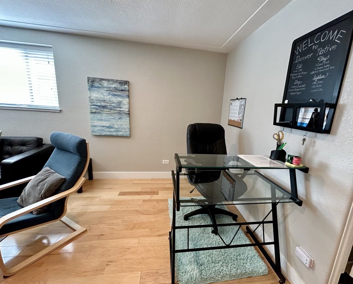 2923 Newton St #2923 - Photo 3 of 9
