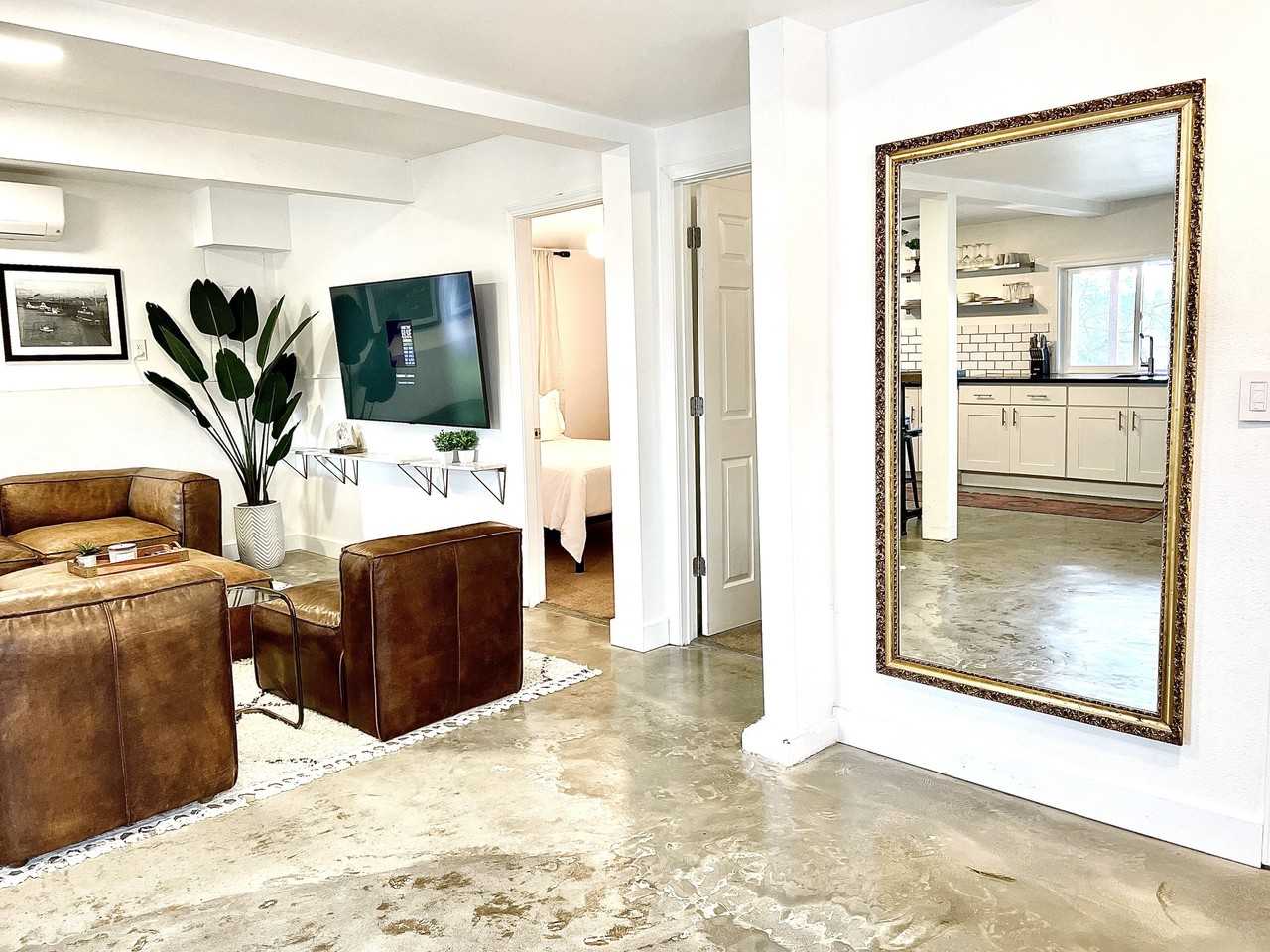 4739 23rd Ave Sw #B - Photo 2 of 13