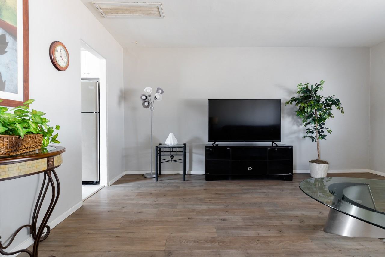 1614 W Osborn Rd - Photo 3 of 38