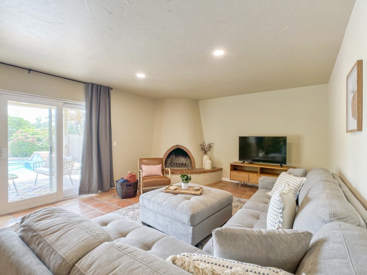 2949 S Country Club Way #1 - Photo 2 of 11