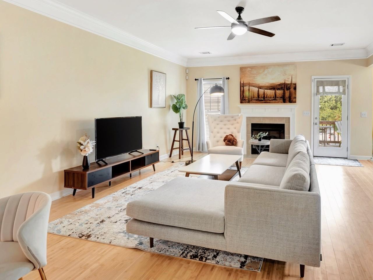 1608 Lincoya Bay Dr #1608 - Photo 2 of 9