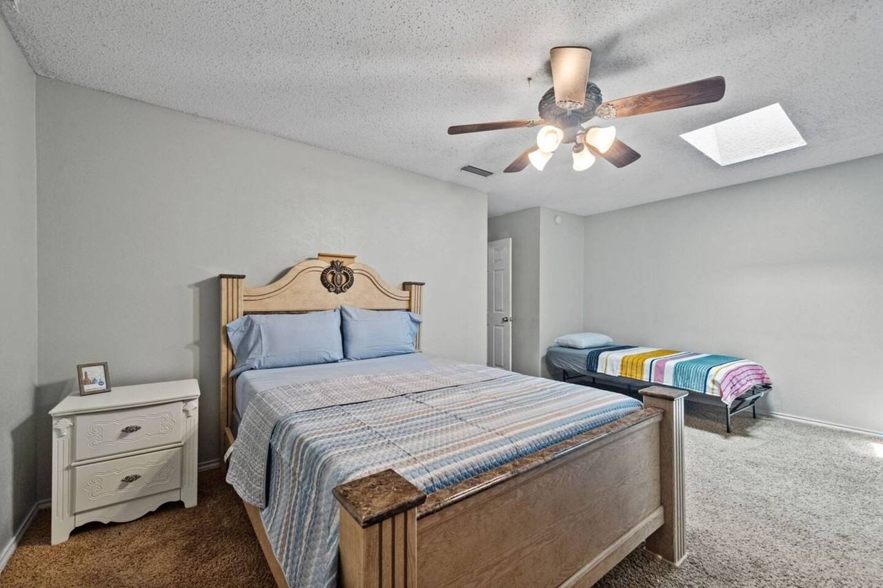 2111 Eastpark Dr #1 - Photo 3 of 15