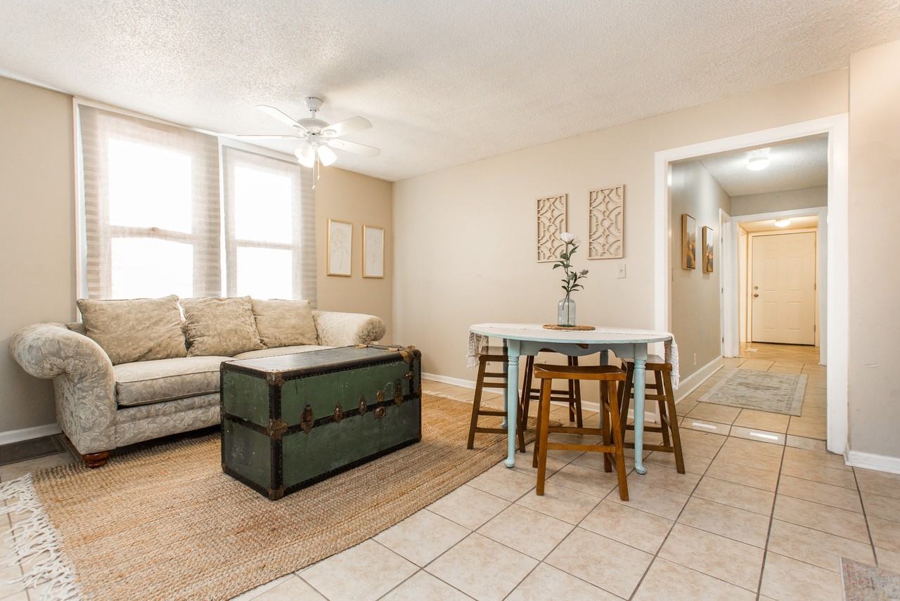 719 Lyons Ave #1 - Photo 2 of 24