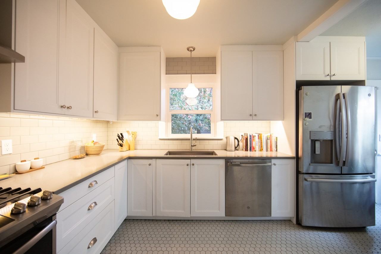 4820 Se Kelly St #4820 - Photo 3 of 11