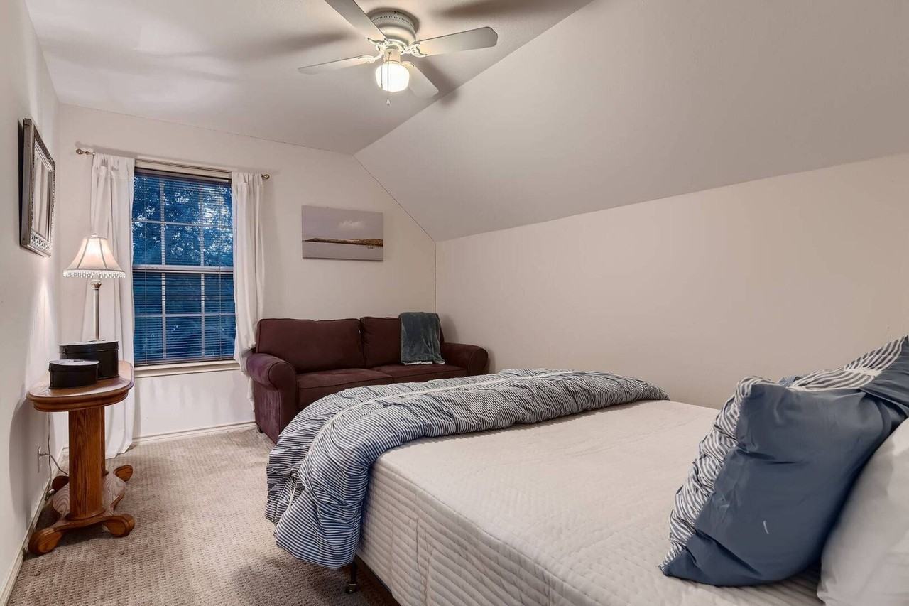 309 Springwood Rd #1 - Photo 3 of 18