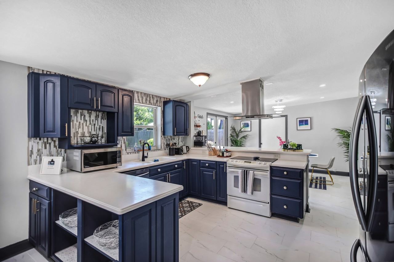 14359 Stacey Rd #14359 - Photo 2 of 9