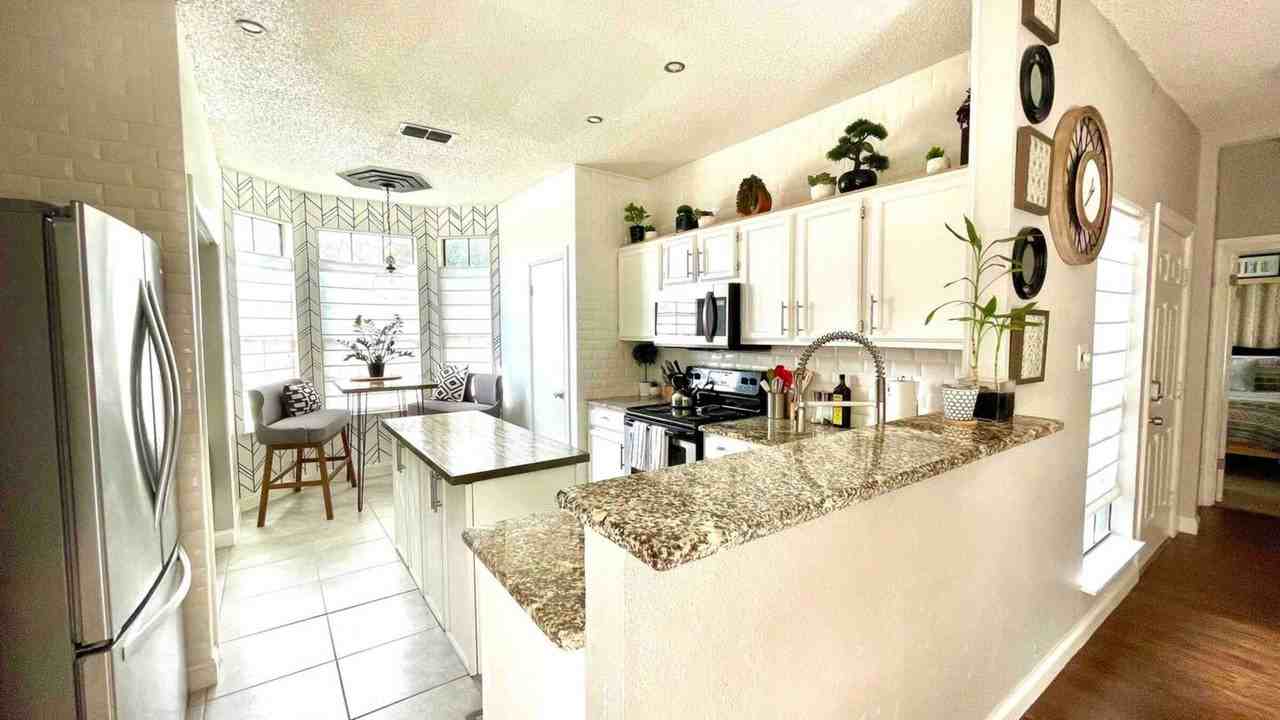 4225 Clear Lake Dr #4225 - Photo 3 of 11