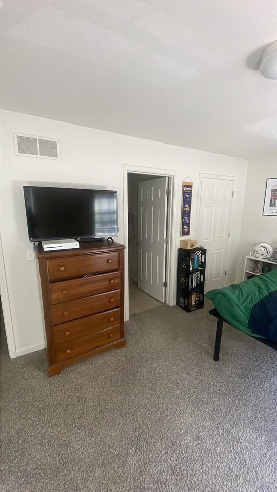 5949 Copper Beech Blvd - Photo 2 of 4