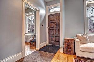 20 Garden Avenue - Photo 3 of 32