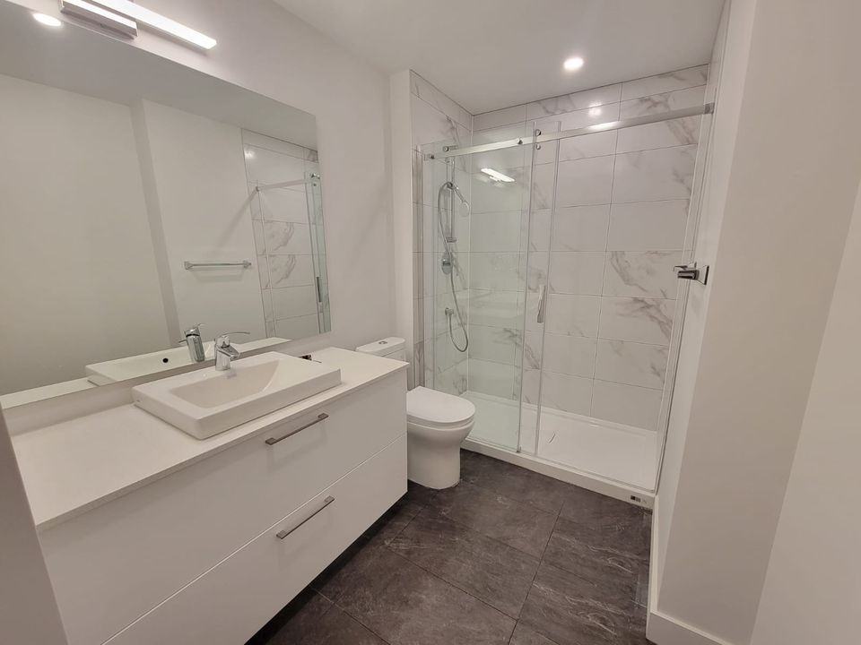 7389 Avenue Henri-Julien - Photo 2 of 8