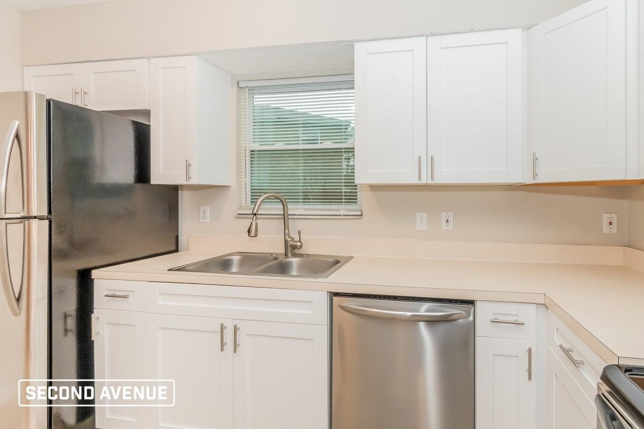 6128 Key Hollow Ct - Photo 4 of 18