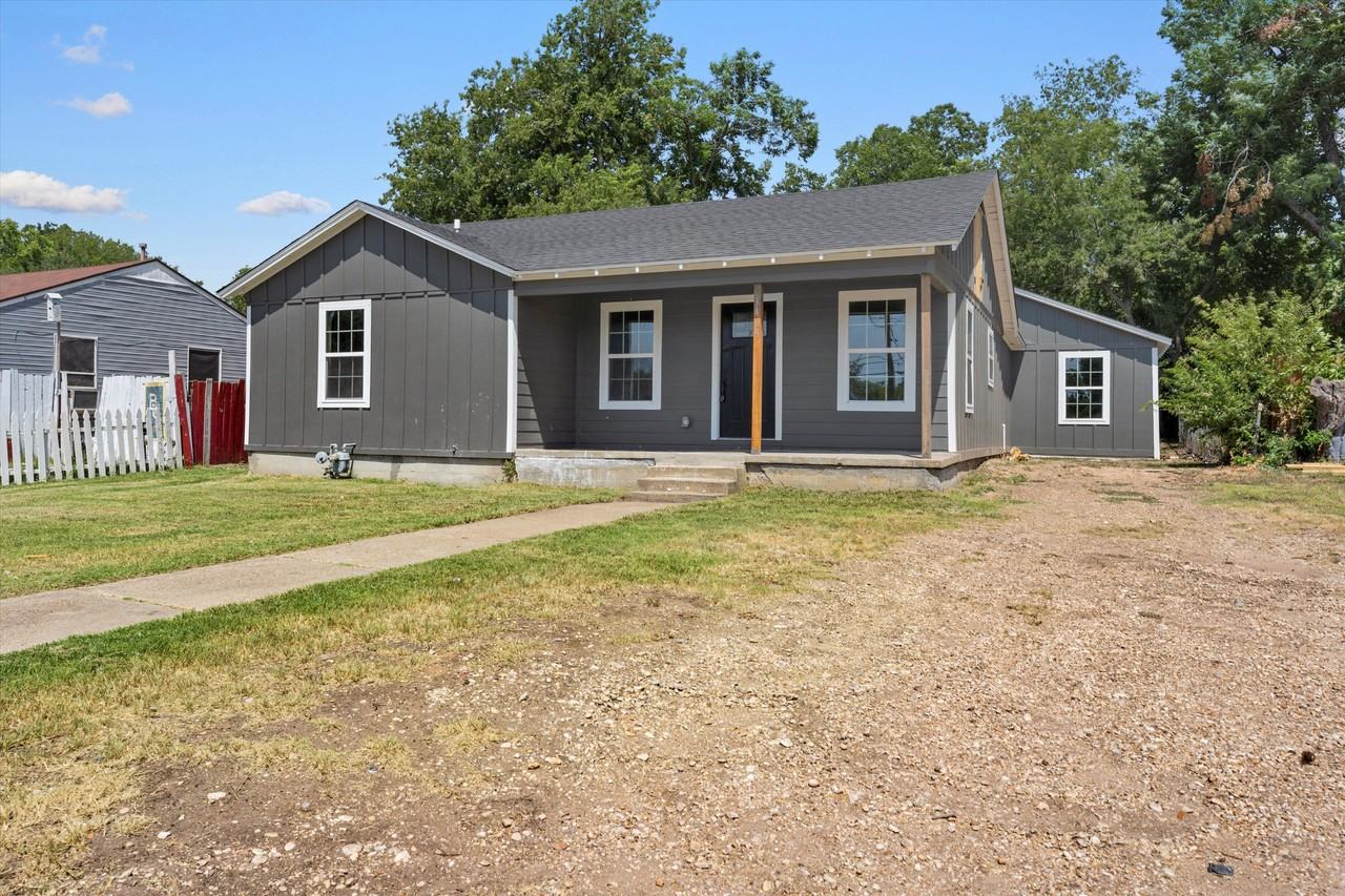 3409 Speight Ave #NA - Photo 2 of 15