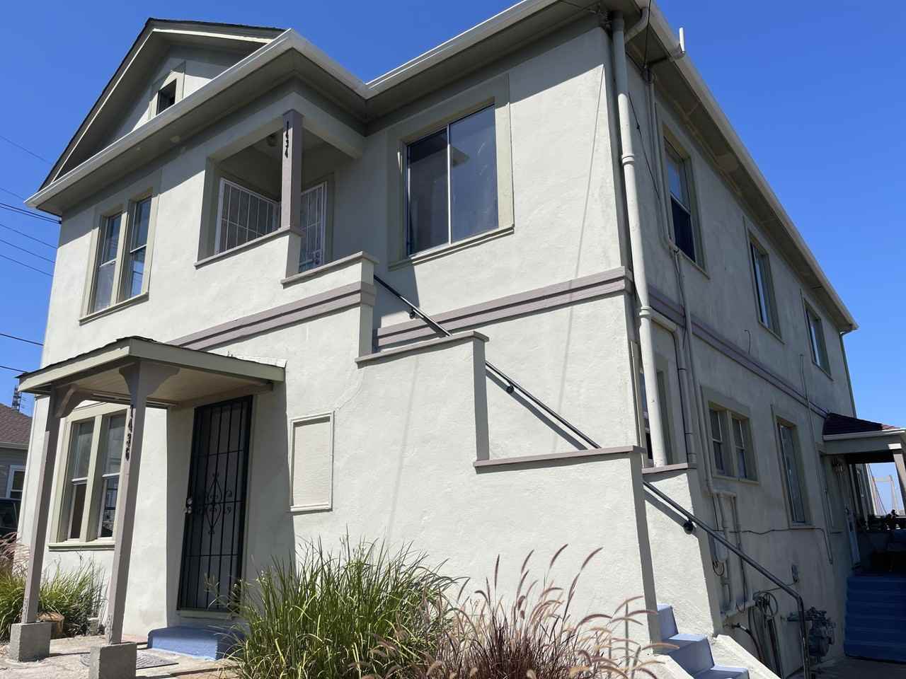 1434 Flora St #1434 - Photo 2 of 17