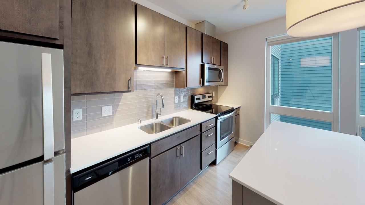 Mezzo - Photo 3 of 29