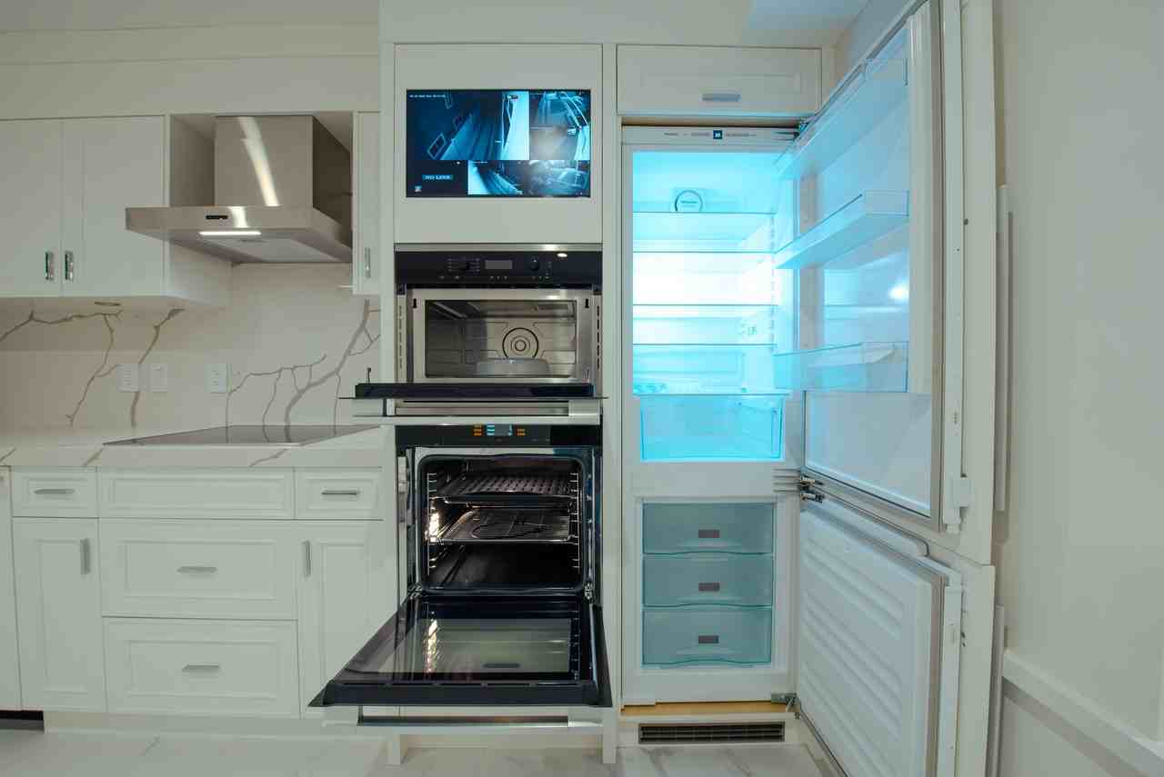 125 West 46th Avenue - Photo 4 of 14
